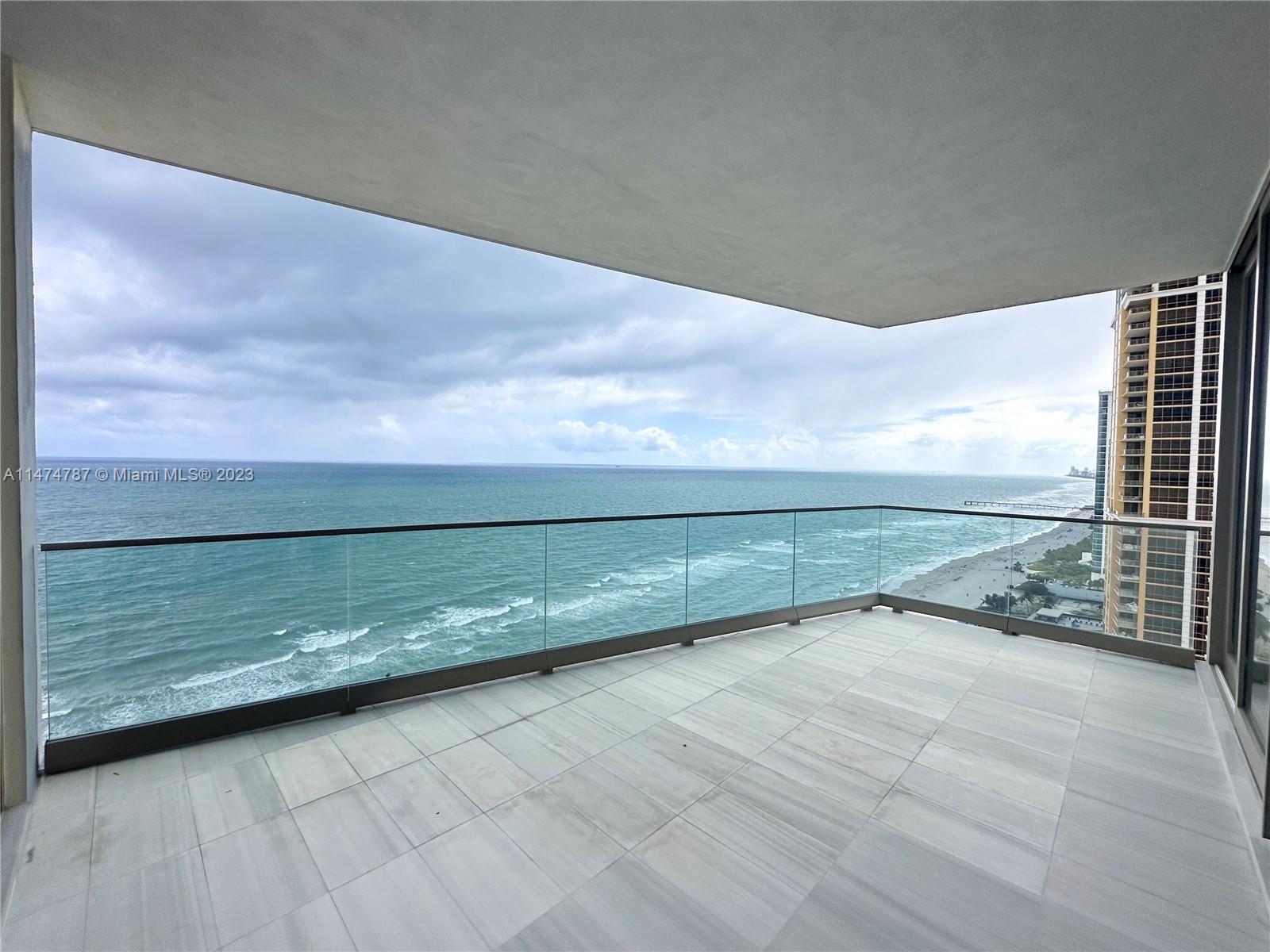 17901 COLLINS AVENUE # 2204