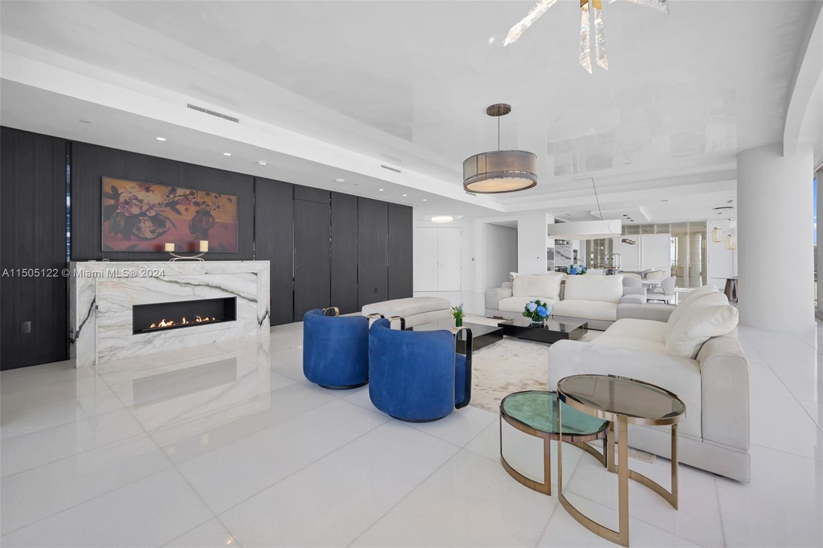 17975 Collins Ave # 1502