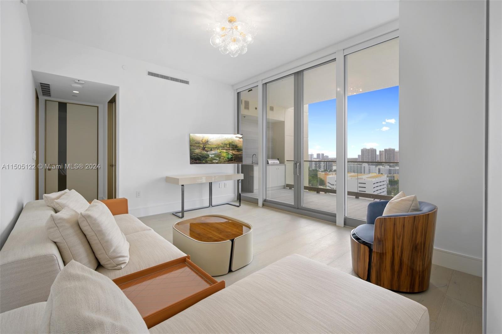 17975 Collins Ave # 1502