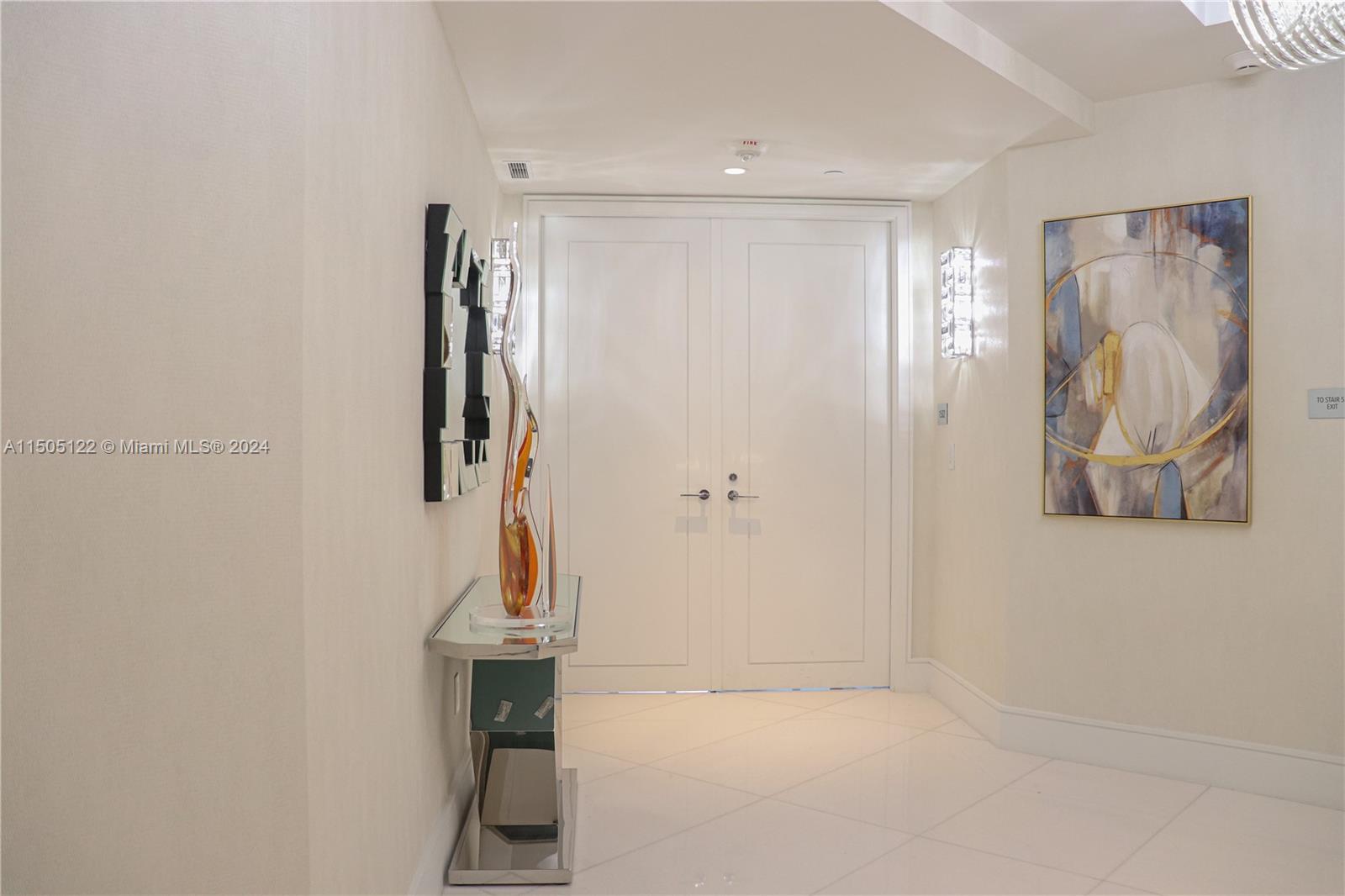 17975 Collins Ave # 1502