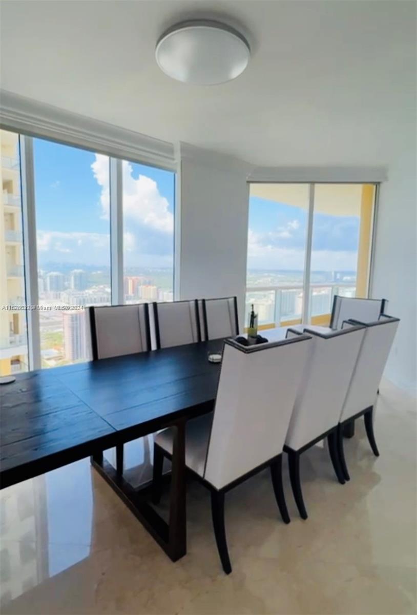 17875 Collins Ave # 4106
