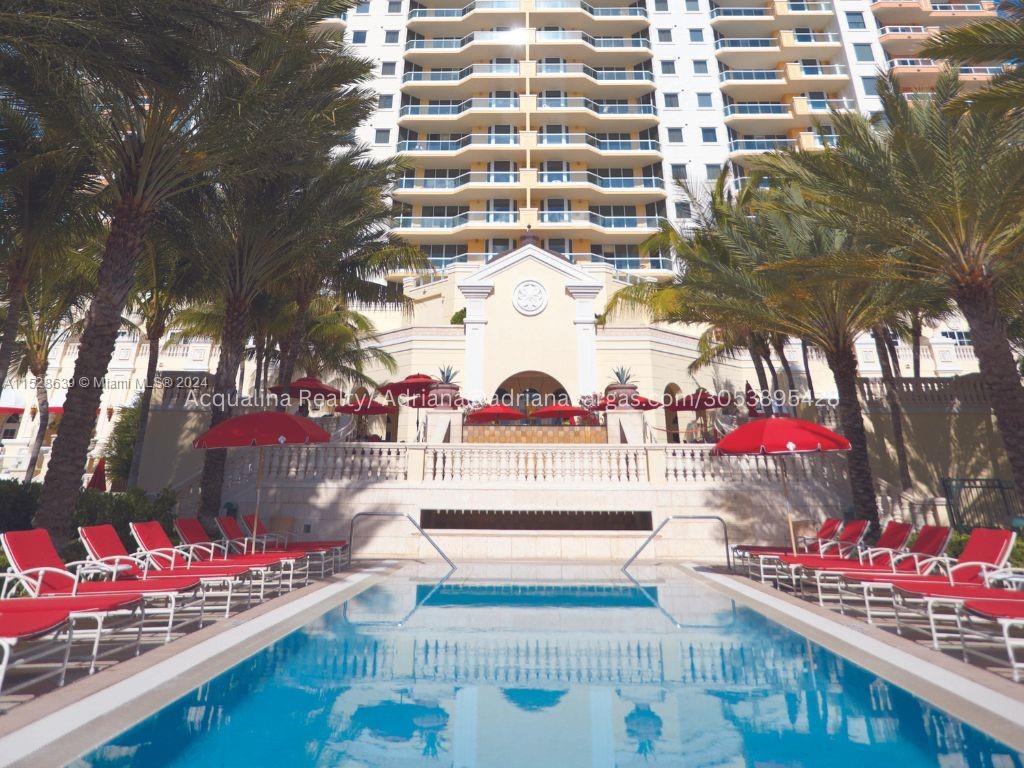 17875 Collins Ave # 4106
