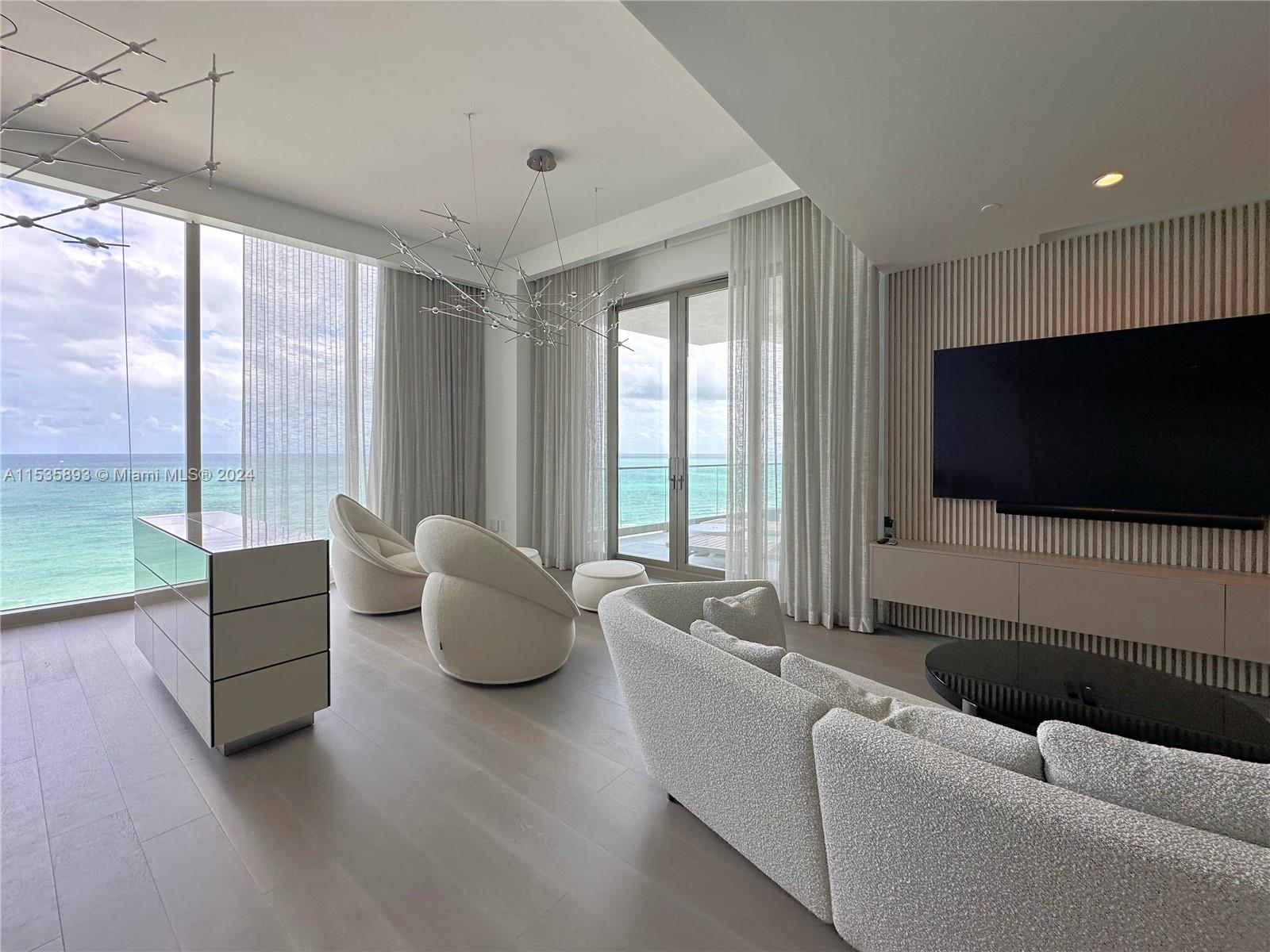 17901 Collins Ave # 1607