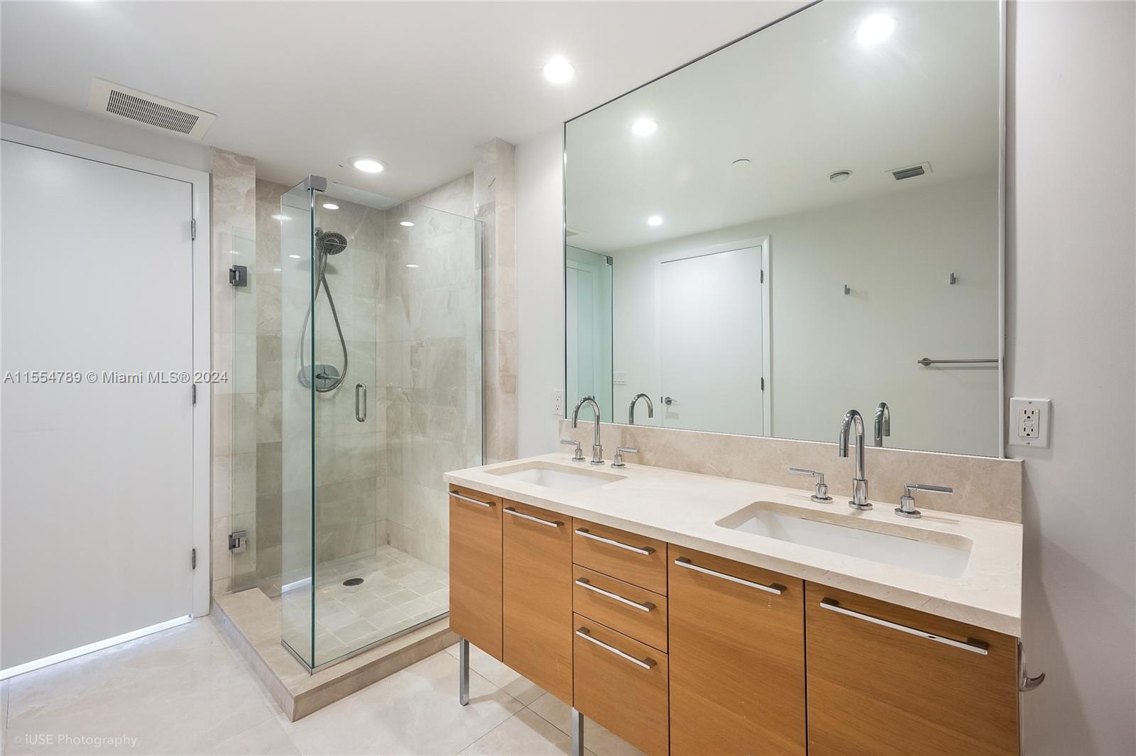 17001 Collins Ave # 3602