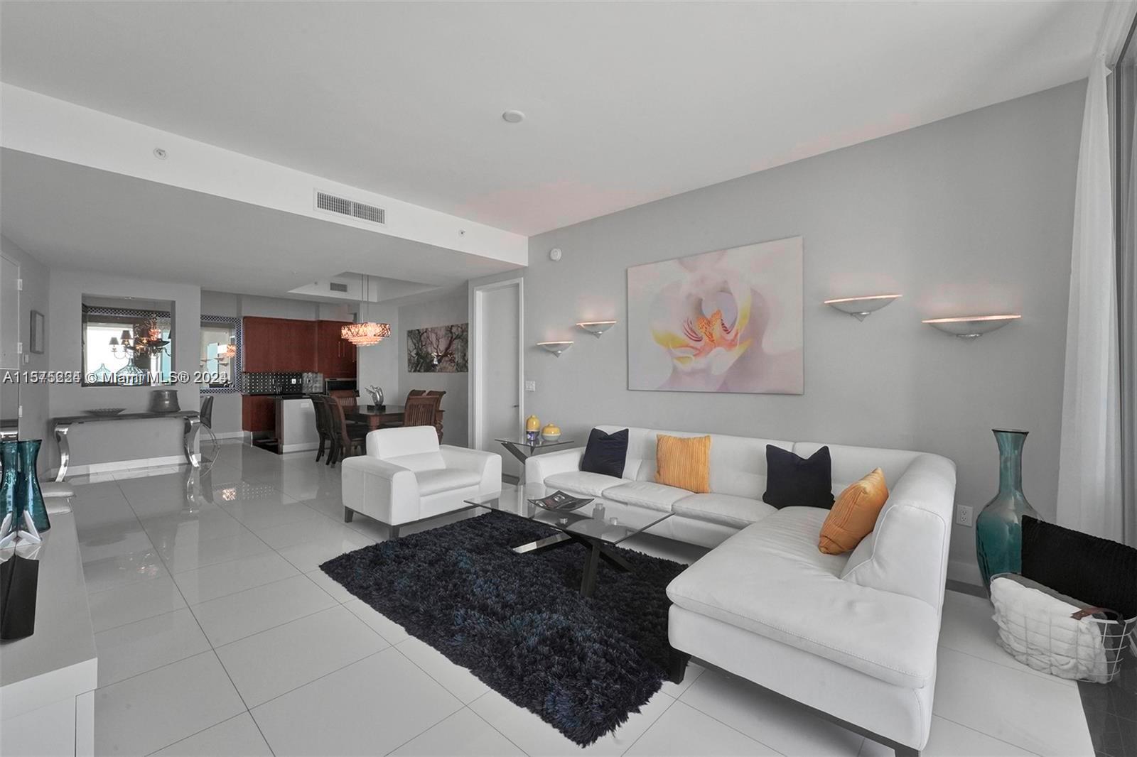 18101 Collins Ave # 1105