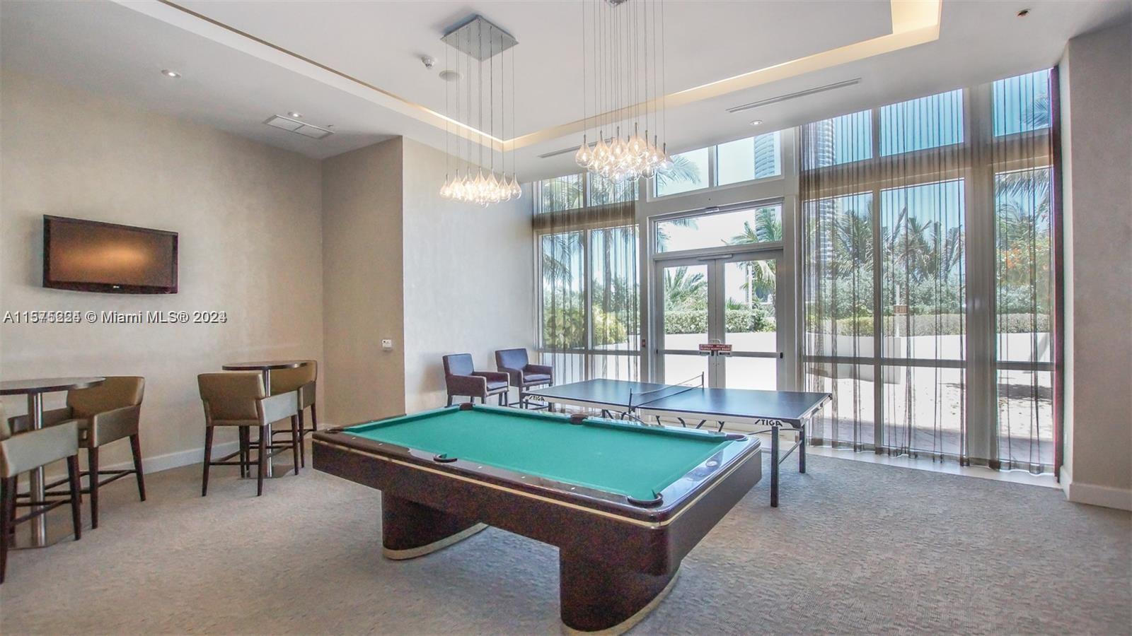 18101 Collins Ave # 1105