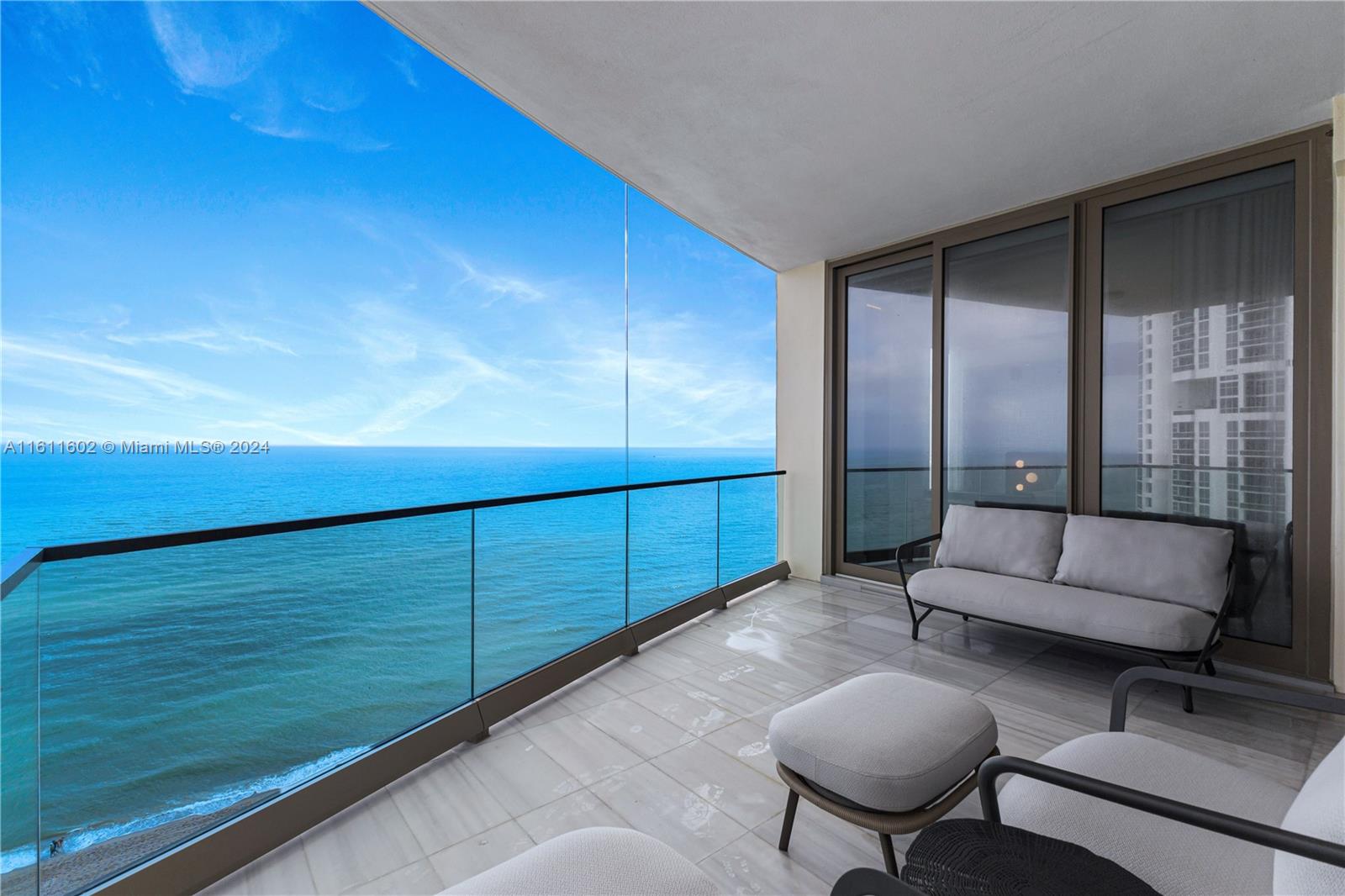 17975 COLLINS AVE # 1602