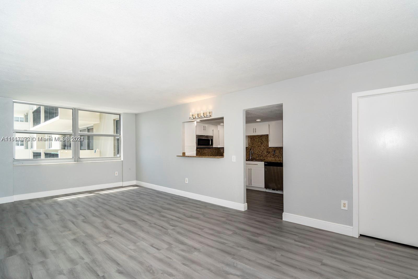 9273 Collins Ave # 501