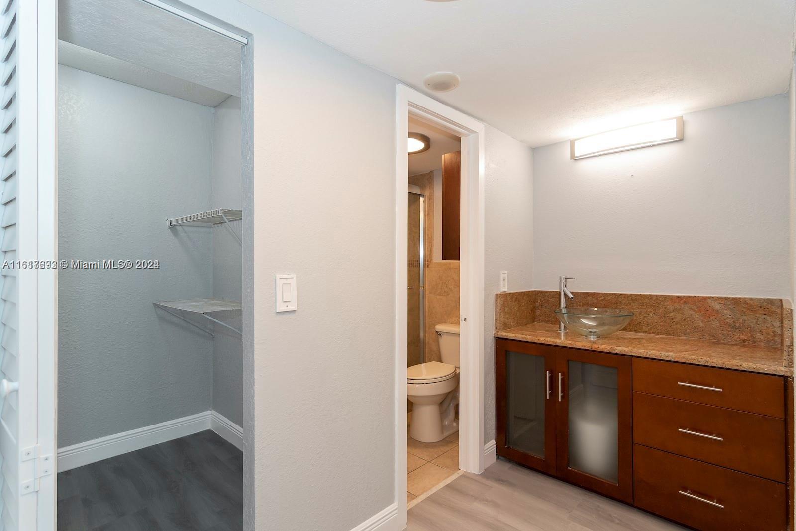 9273 Collins Ave # 501