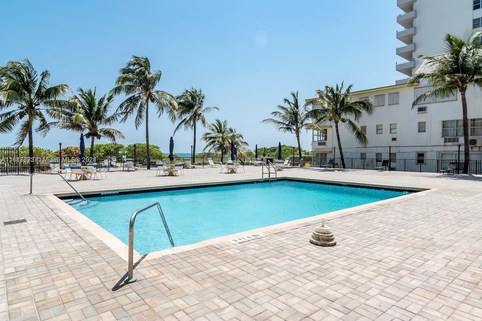 9273 Collins Ave # 501