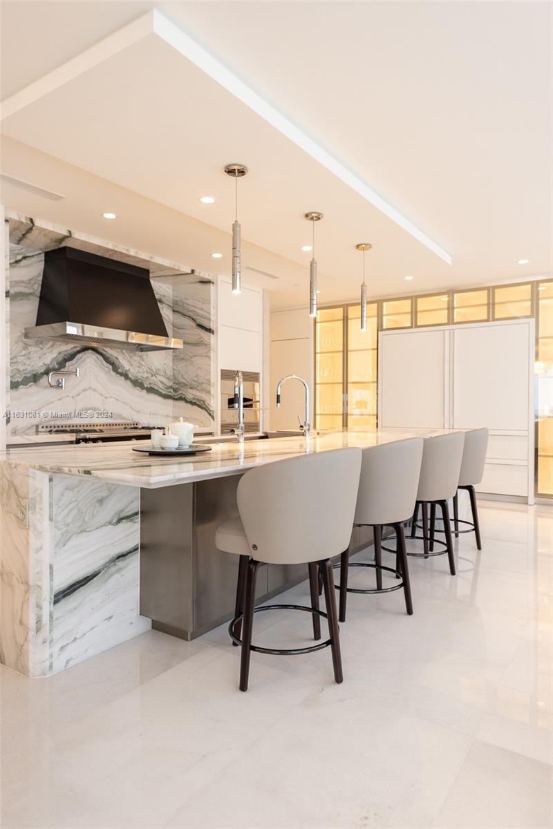 17975 Collins Avenue # 3202