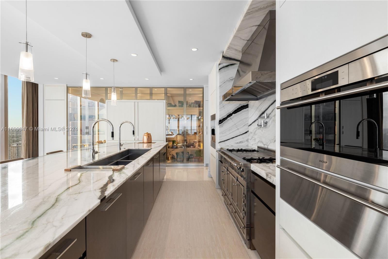 17975 Collins Avenue # 3801