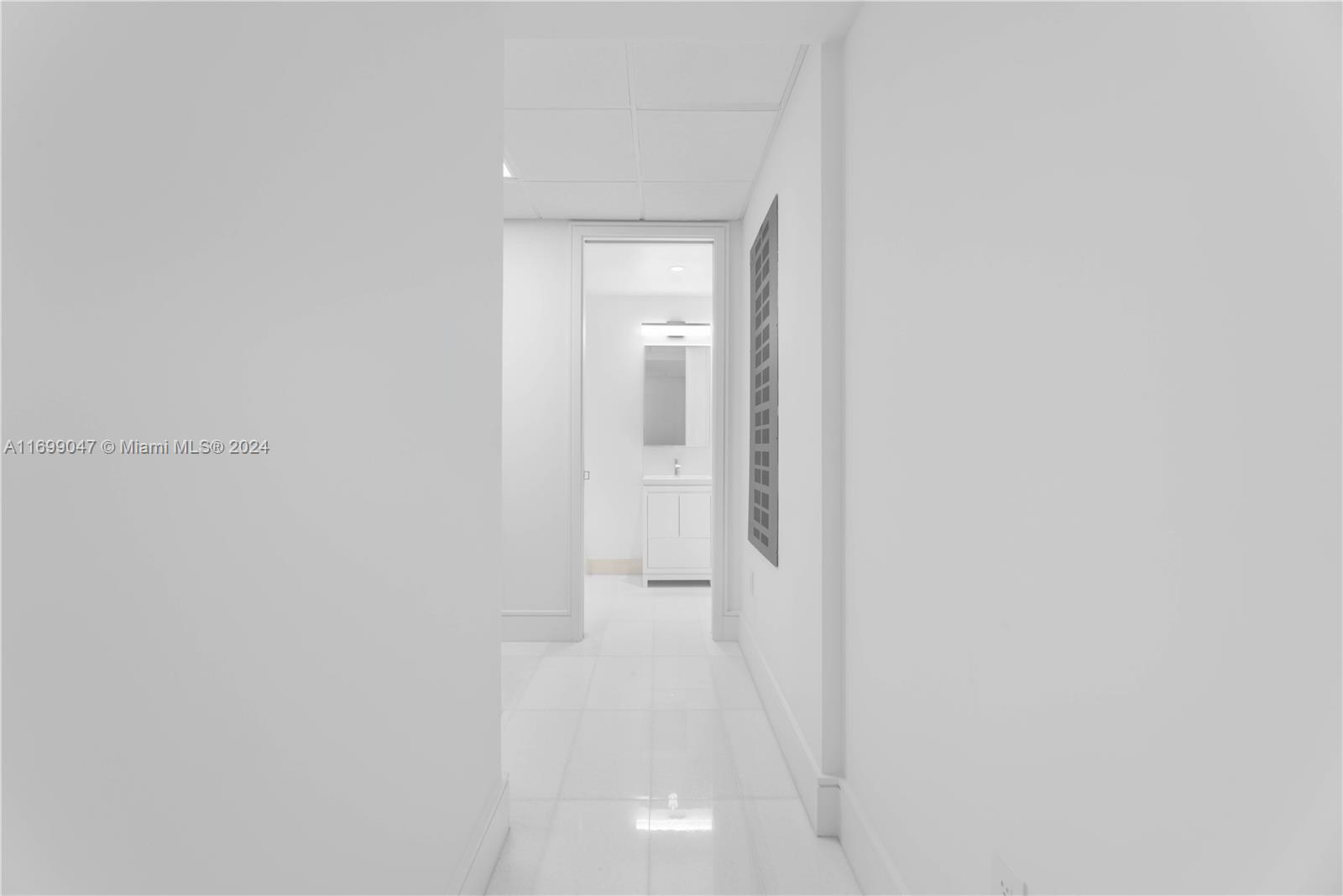 17975 Collins Avenue # 3801