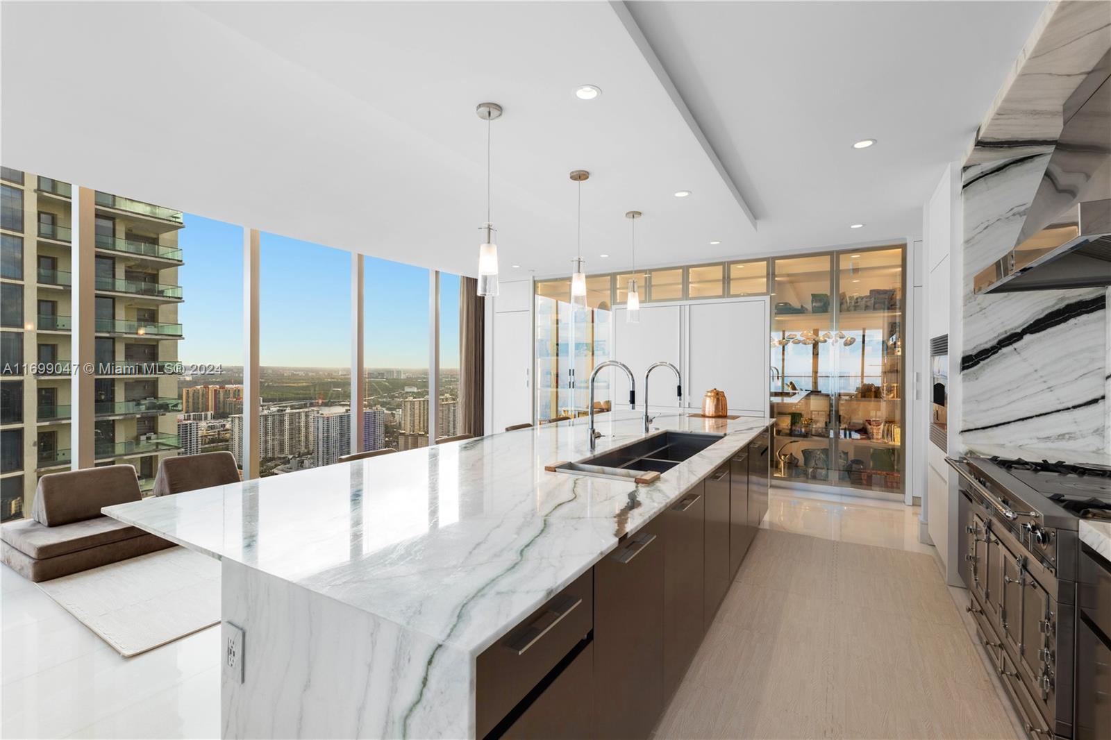 17975 Collins Avenue # 3801