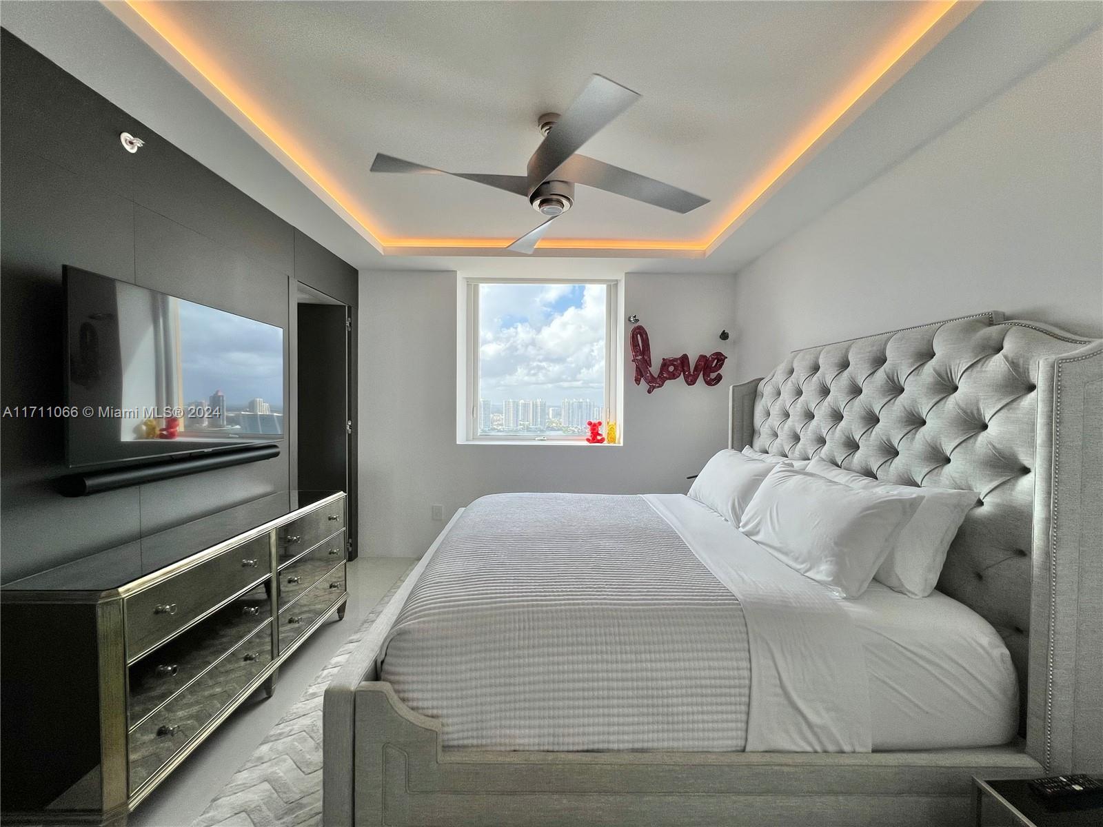 17875 Collins Avenue # 3001