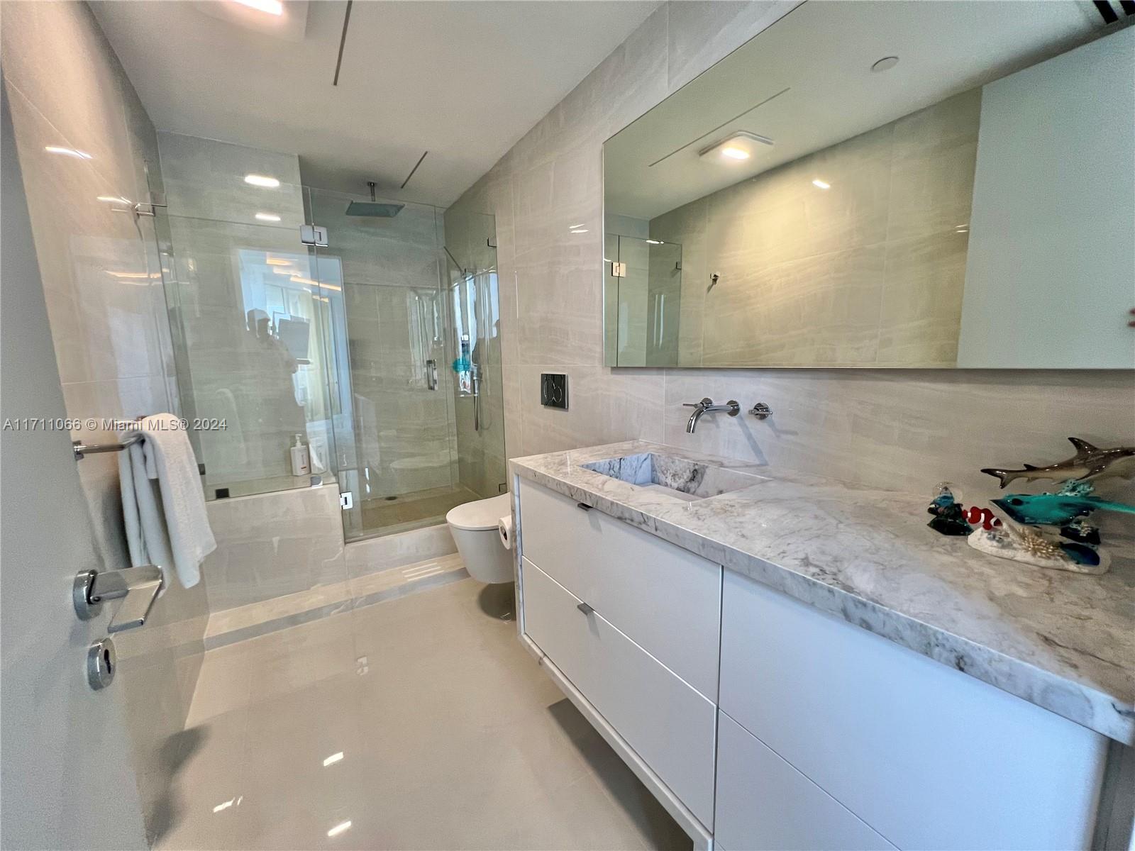 17875 Collins Avenue # 3001
