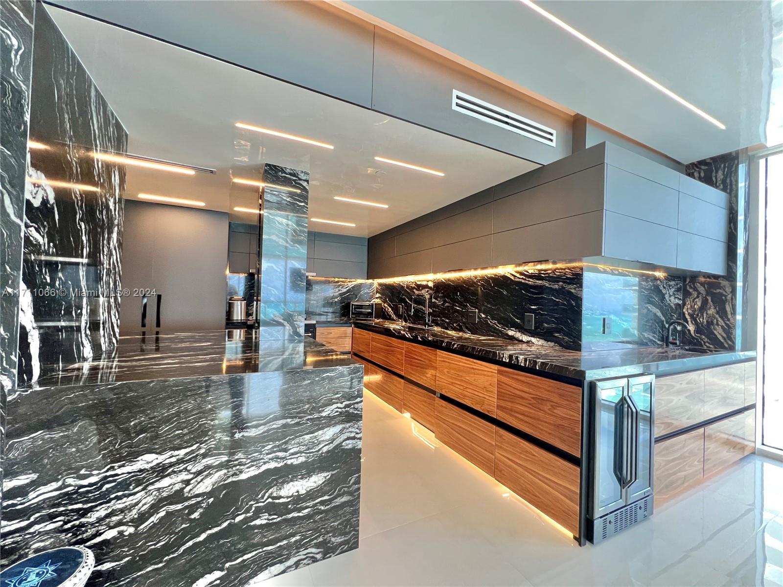 17875 Collins Avenue # 3001