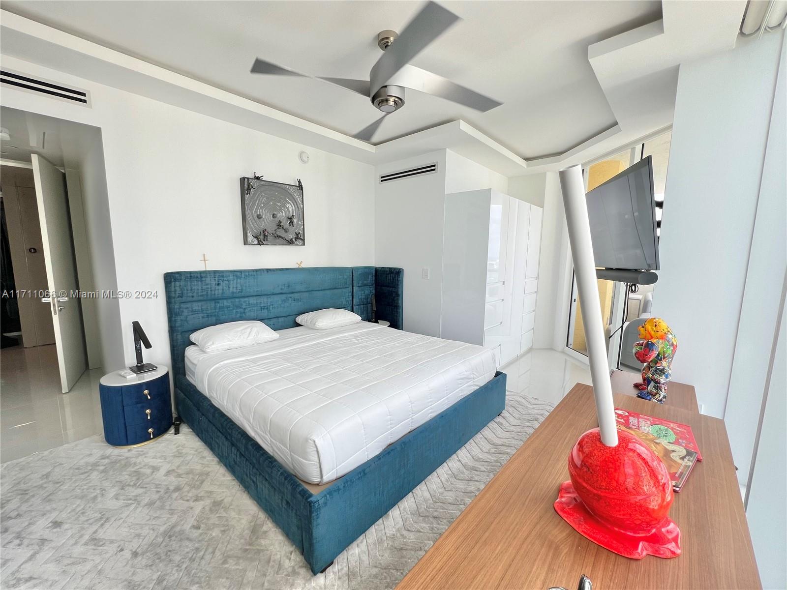 17875 Collins Avenue # 3001