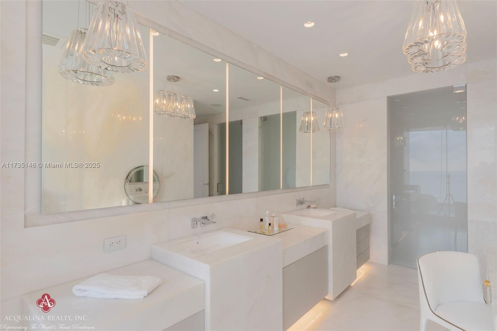 17975 COLLINS AVENUE # 3102