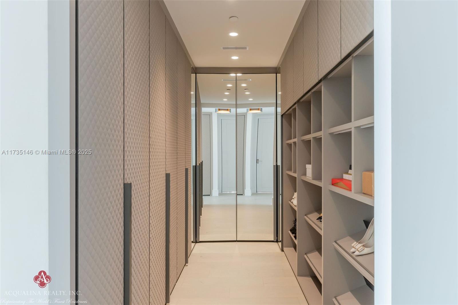 17975 COLLINS AVENUE # 3102
