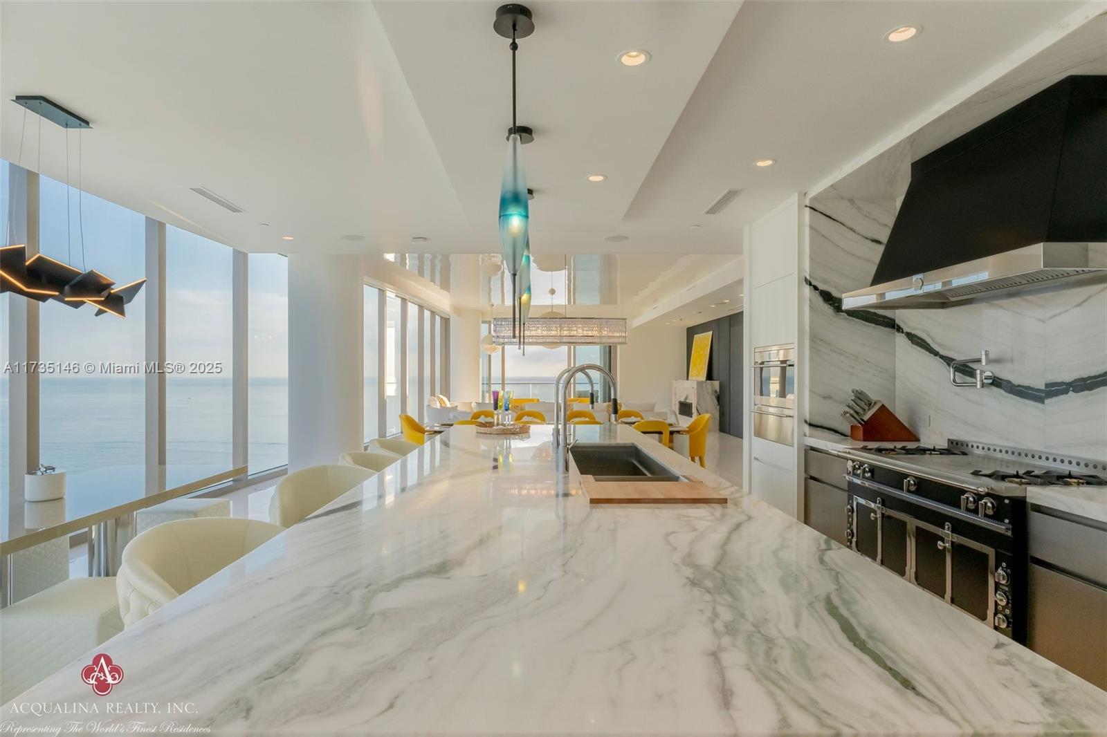 17975 COLLINS AVENUE # 3102