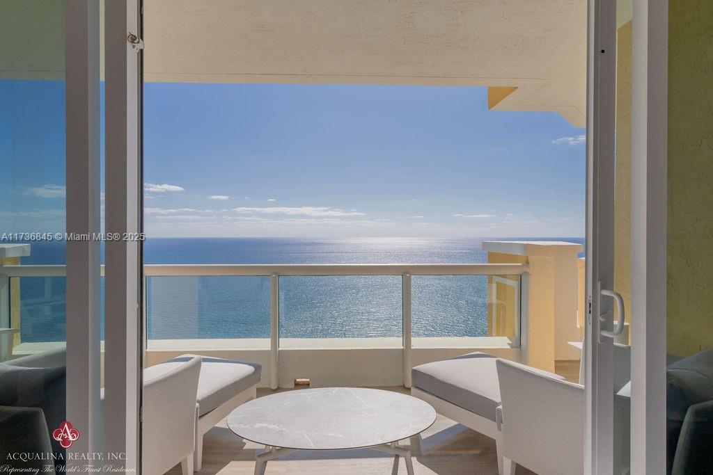 17875 Collins Ave # 4101