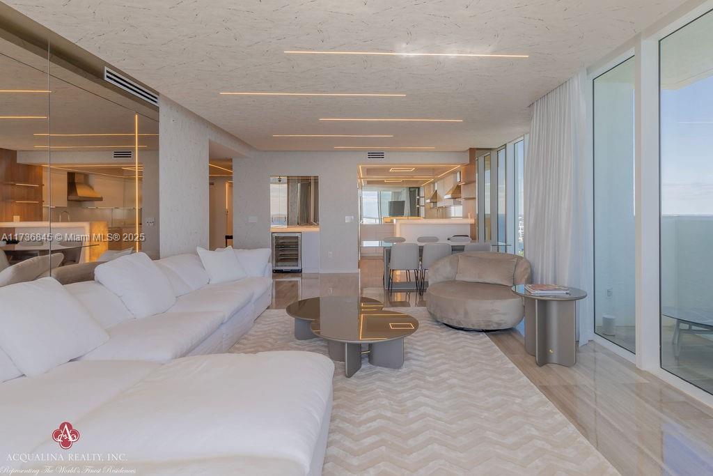 17875 Collins Ave # 4101