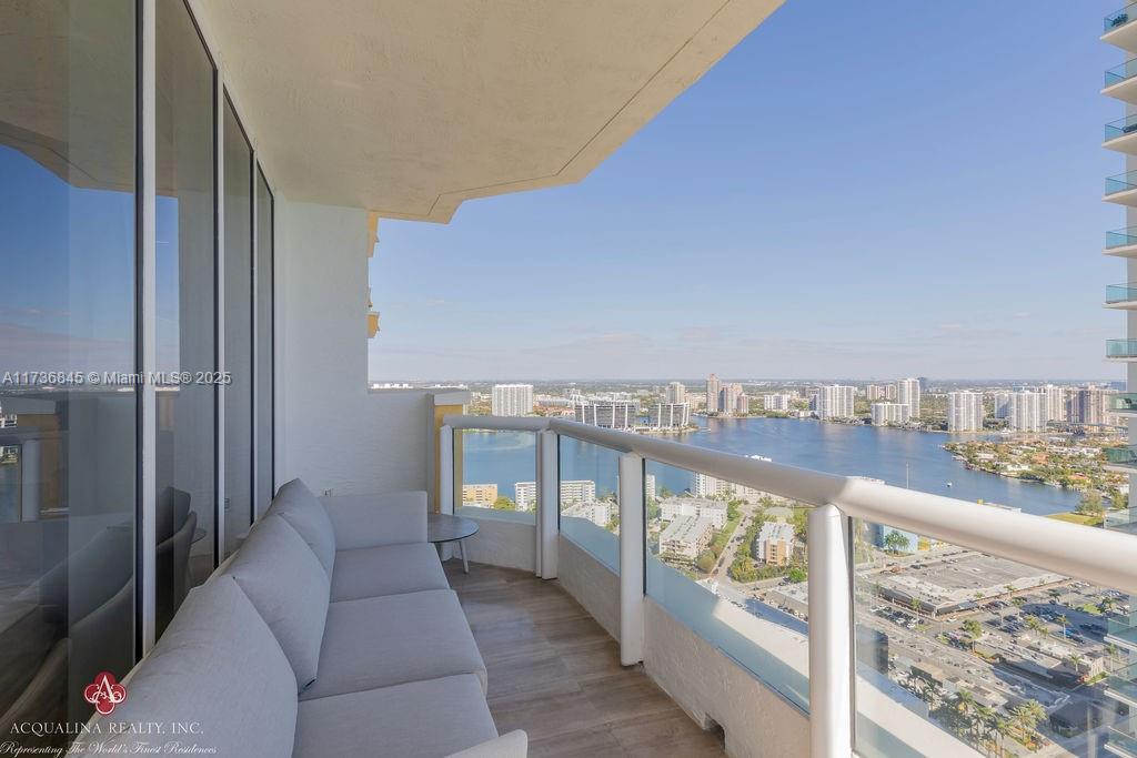 17875 Collins Ave # 4101