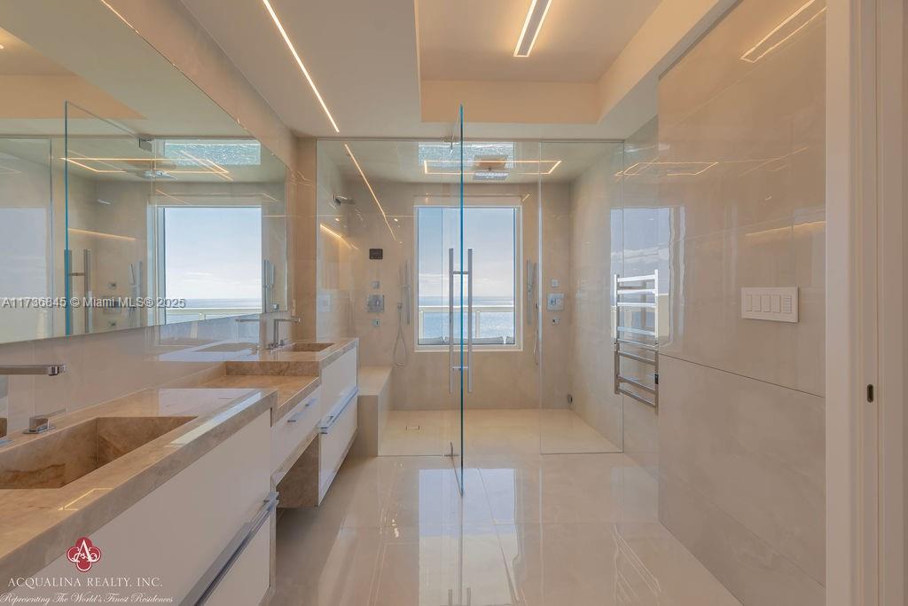 17875 Collins Ave # 4101