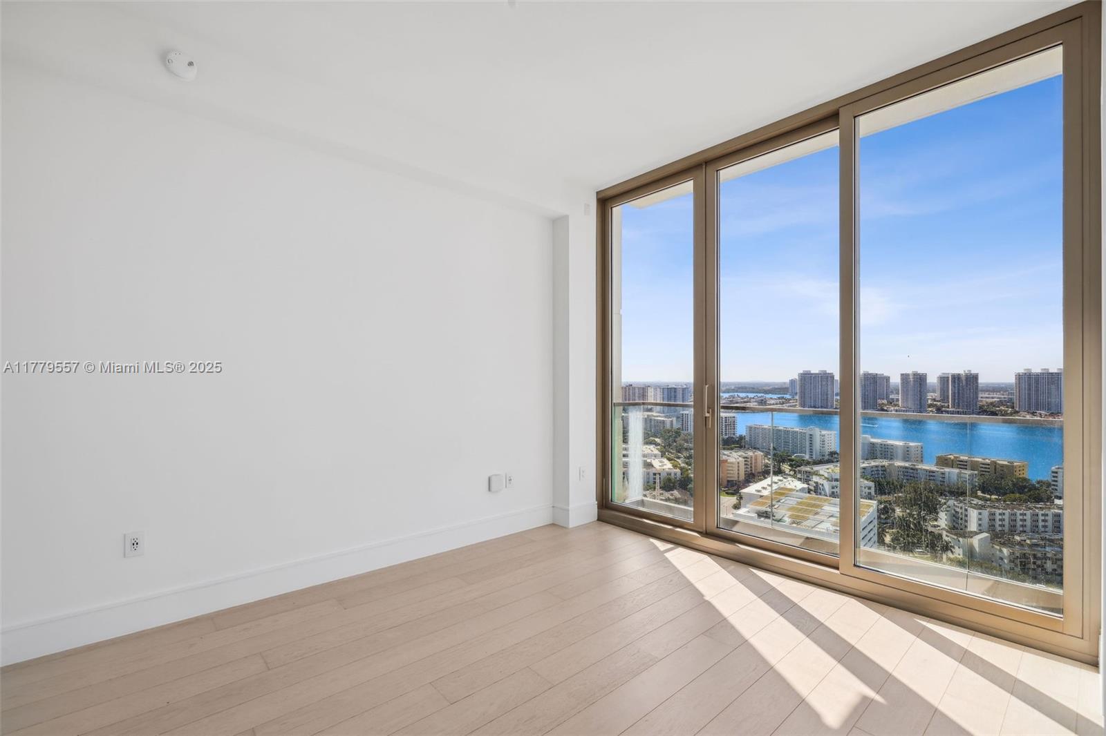17975 Collins Ave # 2402
