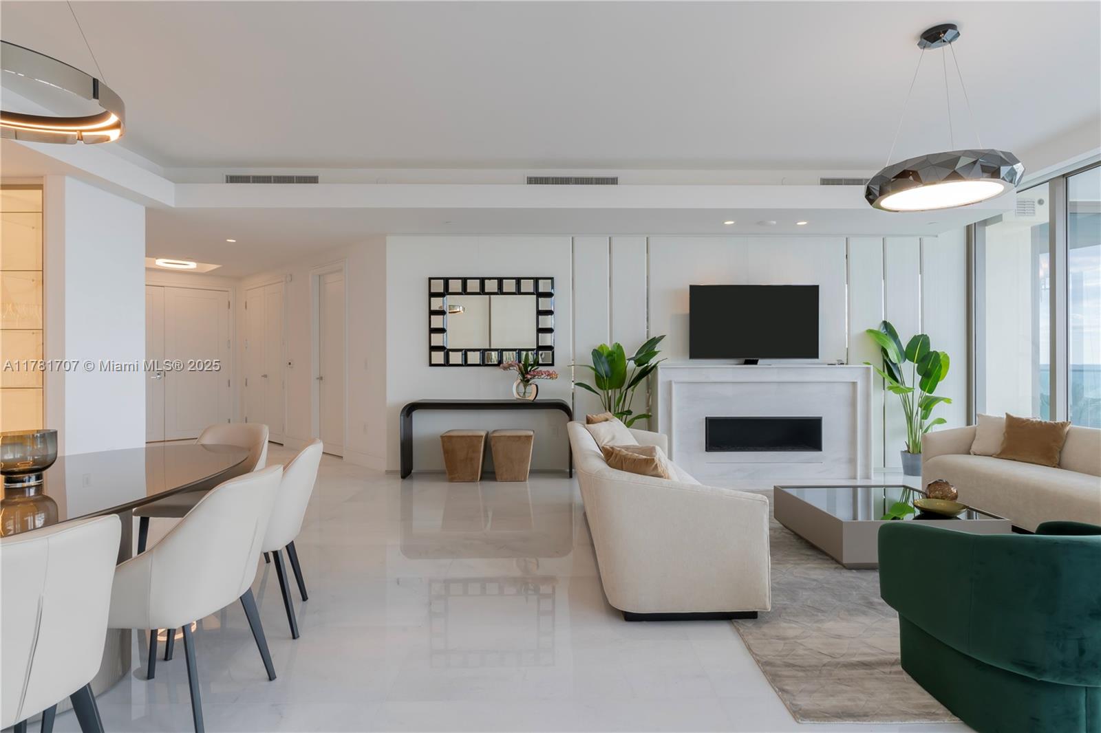 17975 Collins Avenue # 401