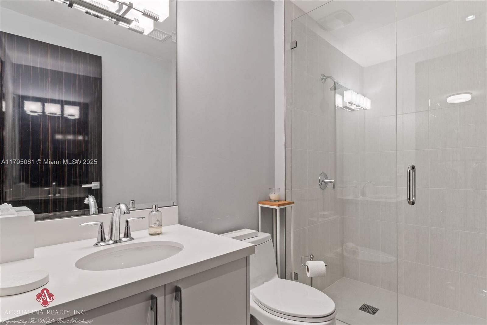 17749 Collins Ave # 1202