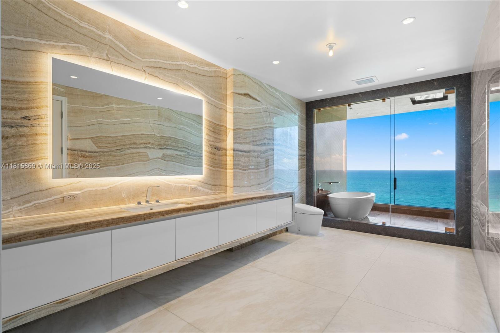 17901 Collins Ave # 1607