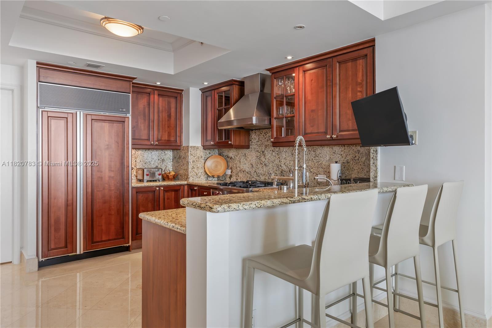 17875 Collins Ave # 3404