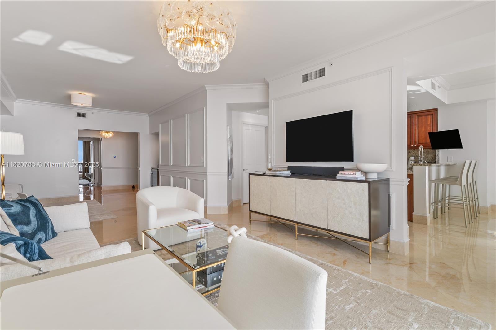 17875 Collins Ave # 3404