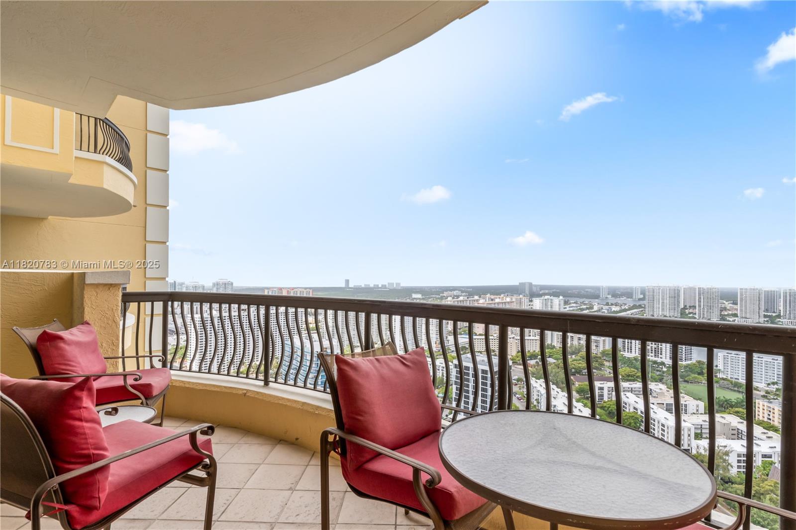 17875 Collins Ave # 3404