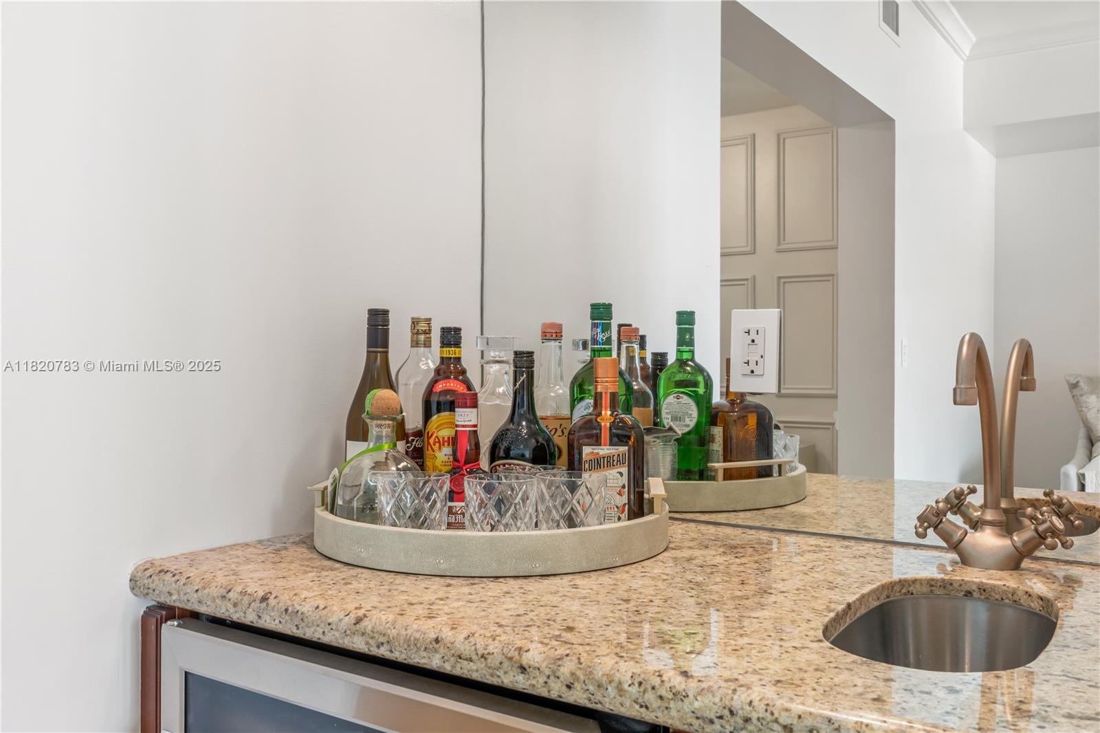 17875 Collins Ave # 3404