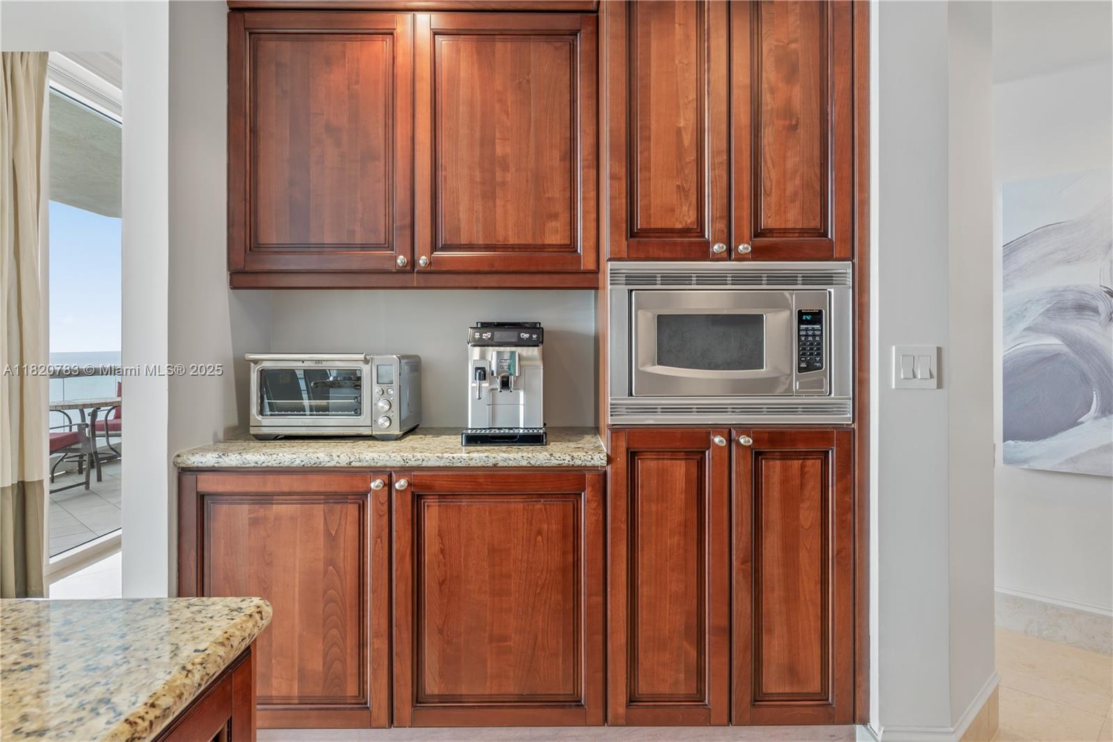 17875 Collins Ave # 3404