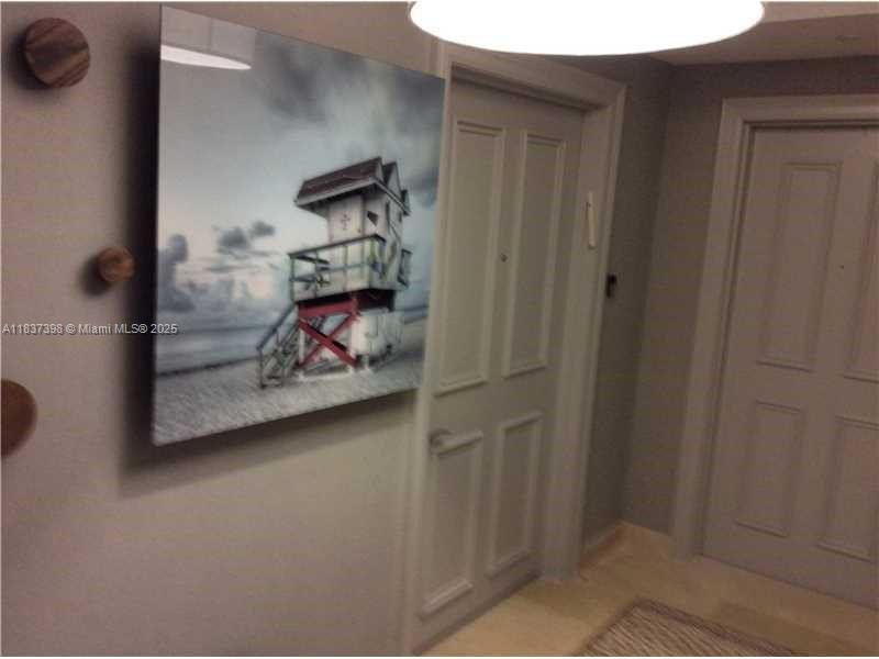 17875 Collins Ave # 505