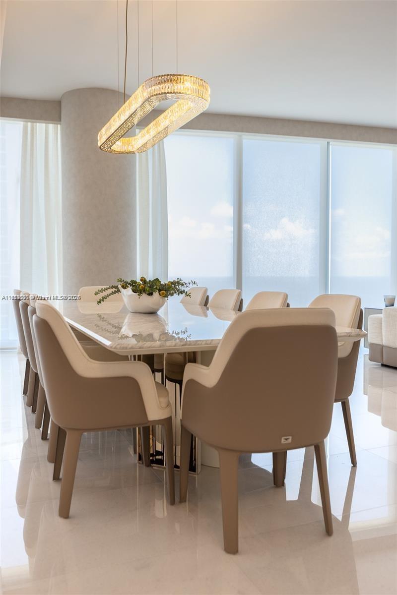 17975 COLLINS AVENUE # 3202