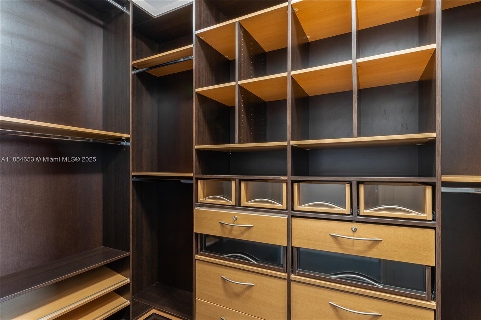 17875 Collins Ave # 705