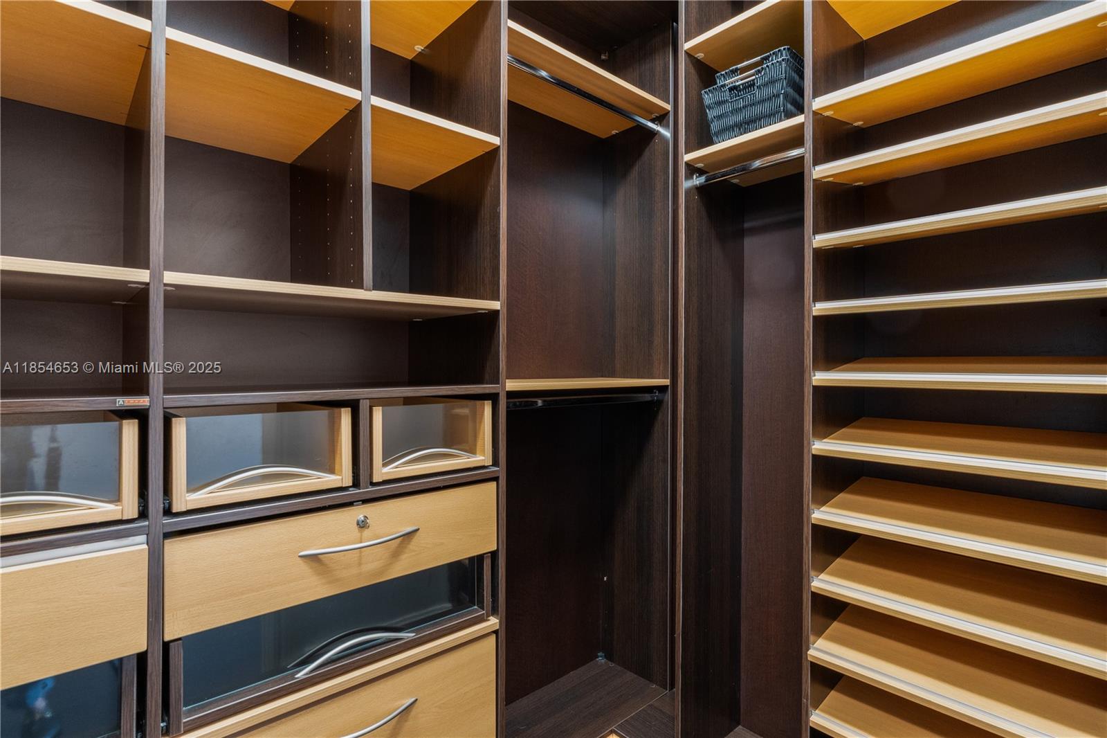 17875 Collins Ave # 705