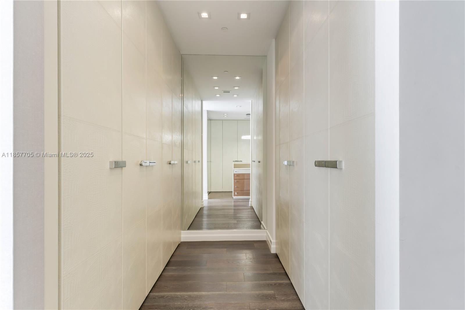 17749 Collins Ave # 1901