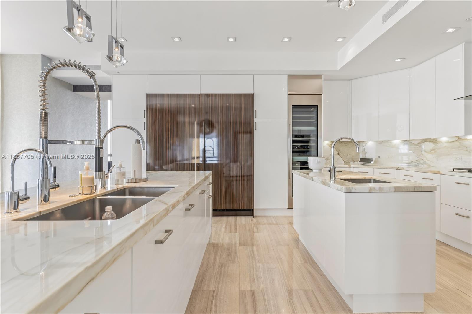 17749 Collins Ave # 1901