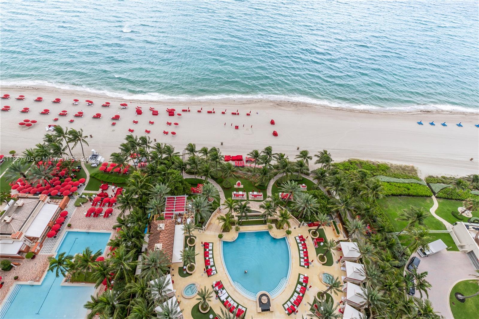 17749 Collins Ave # 1901