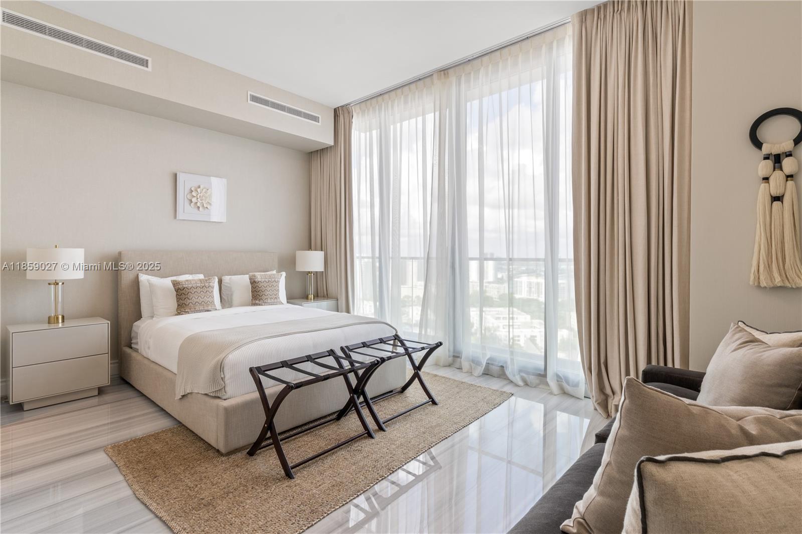 17901 Collins Ave # 2103