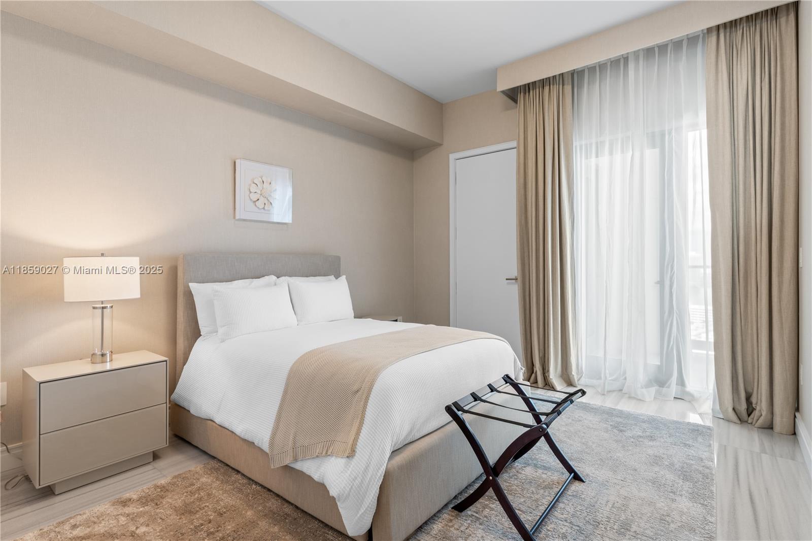 17901 Collins Ave # 2103