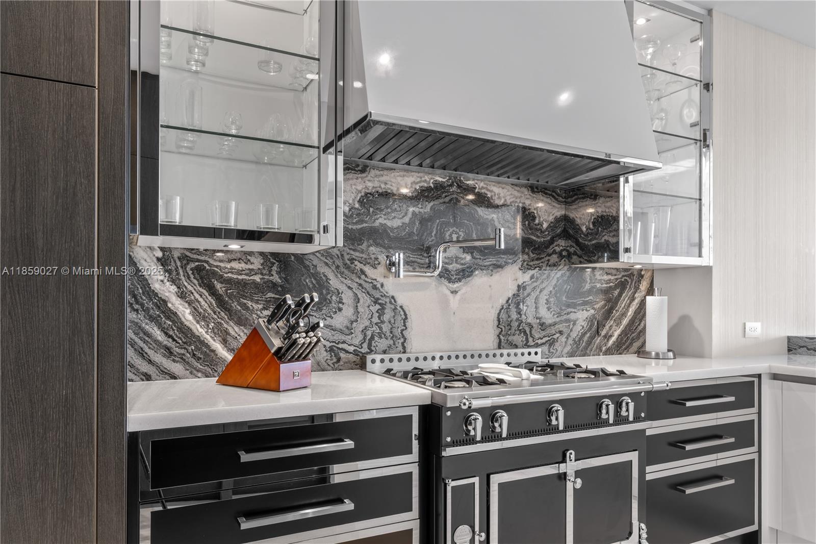 17901 Collins Ave # 2103