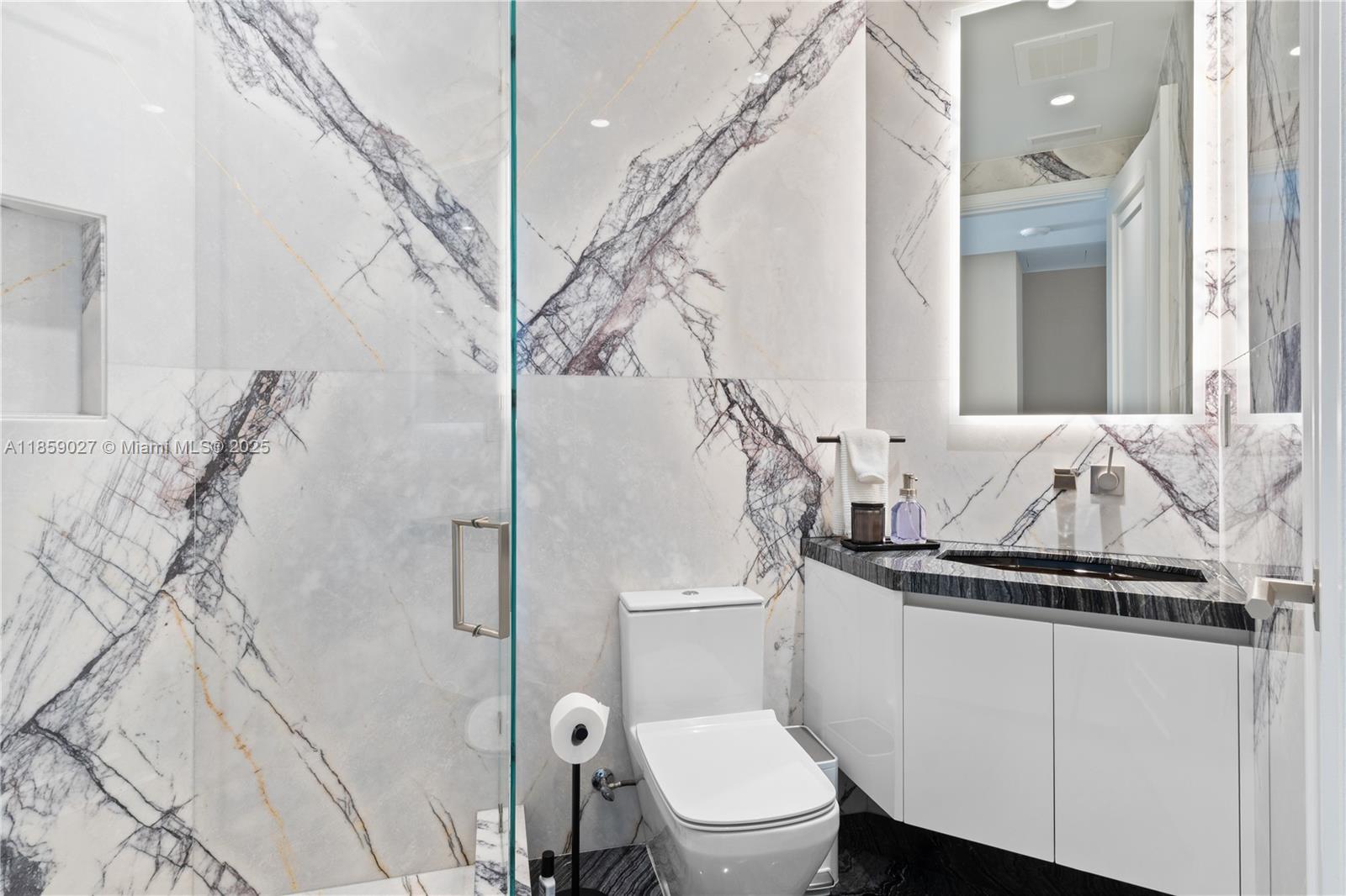 17901 Collins Ave # 2103