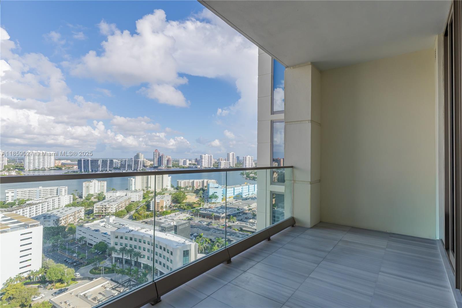 17901 Collins Ave # 2103